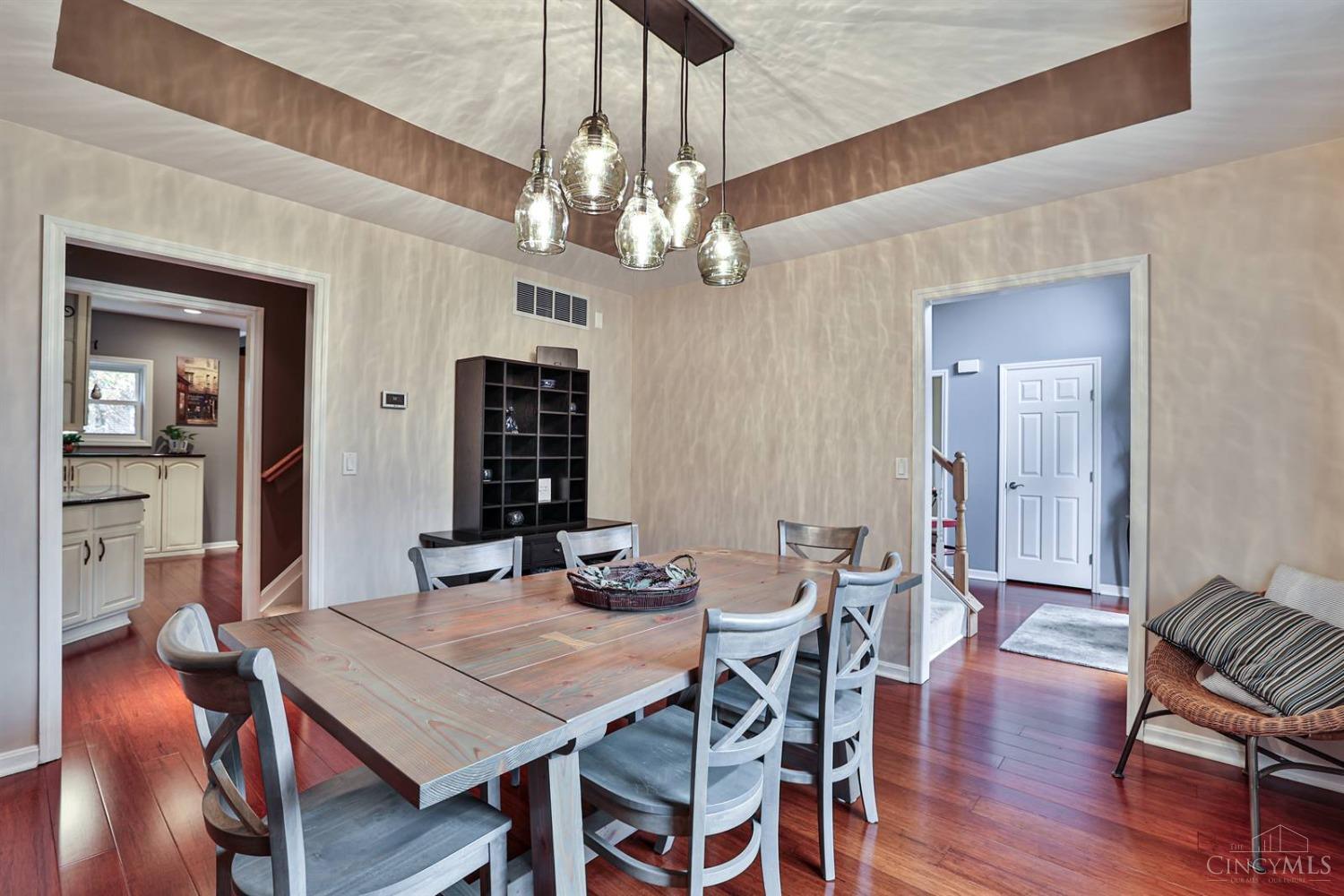 4152 Oak Tree Court