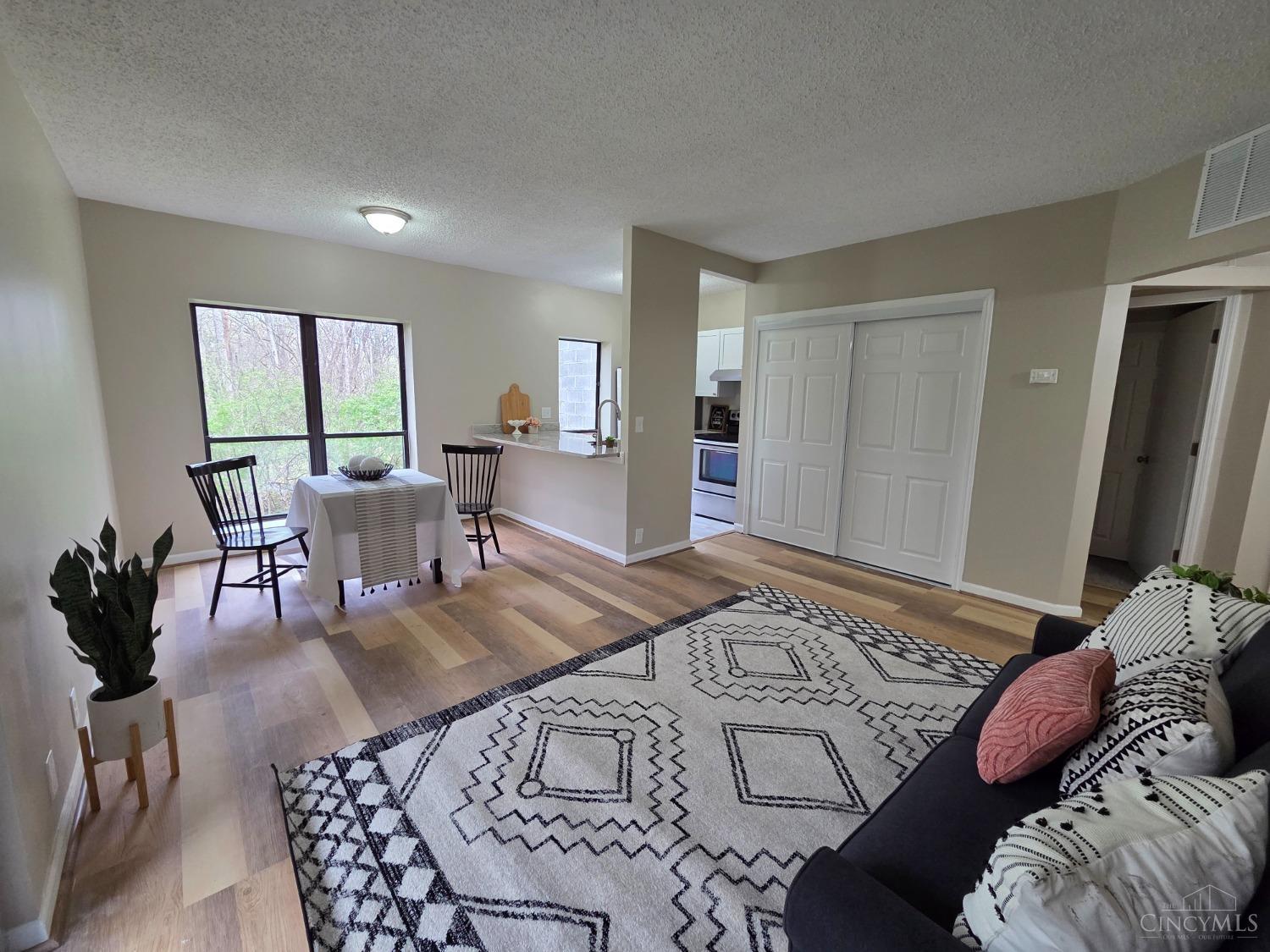 2121 Sutton Avenue 1A