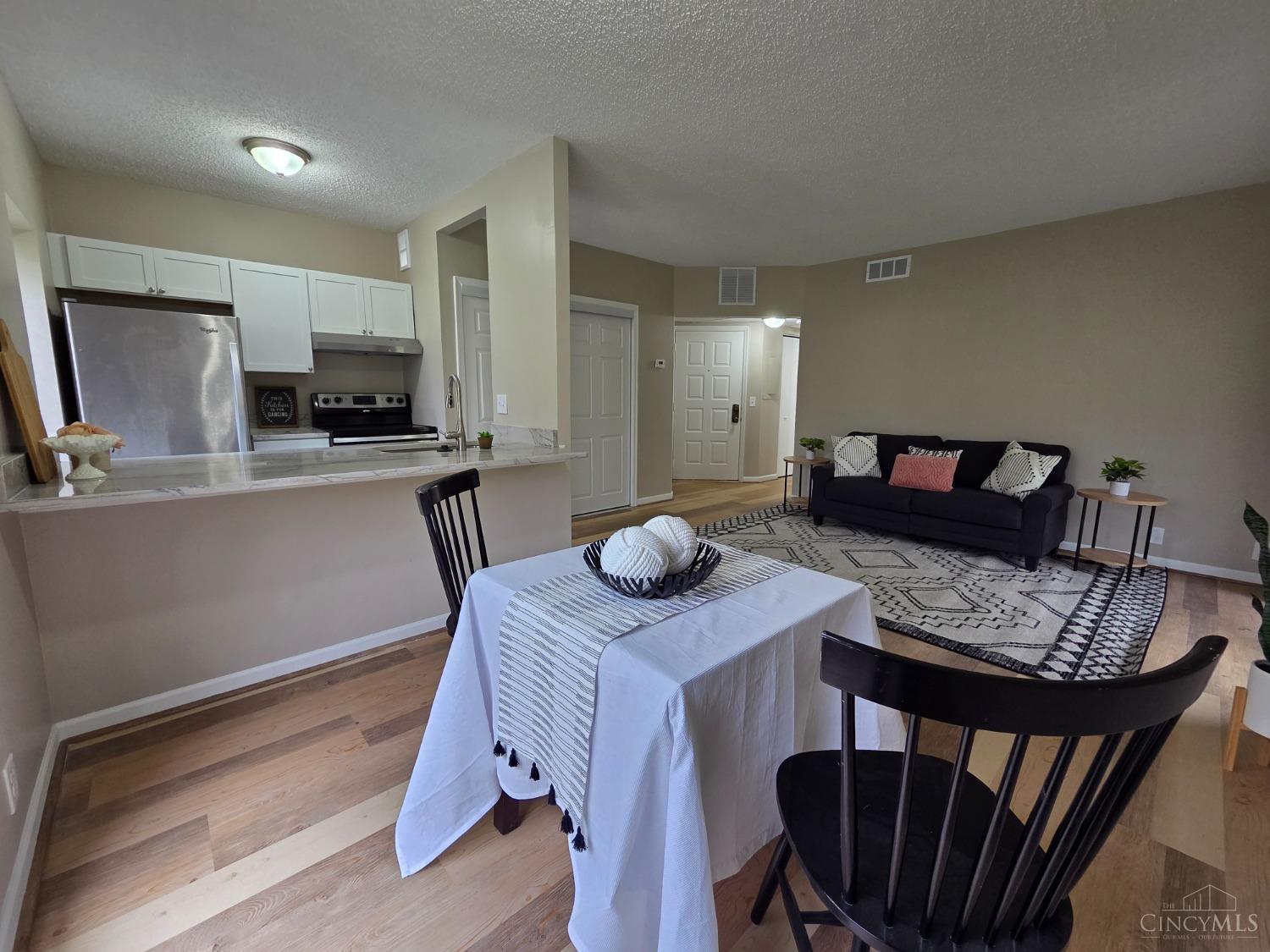 2121 Sutton Avenue 1A