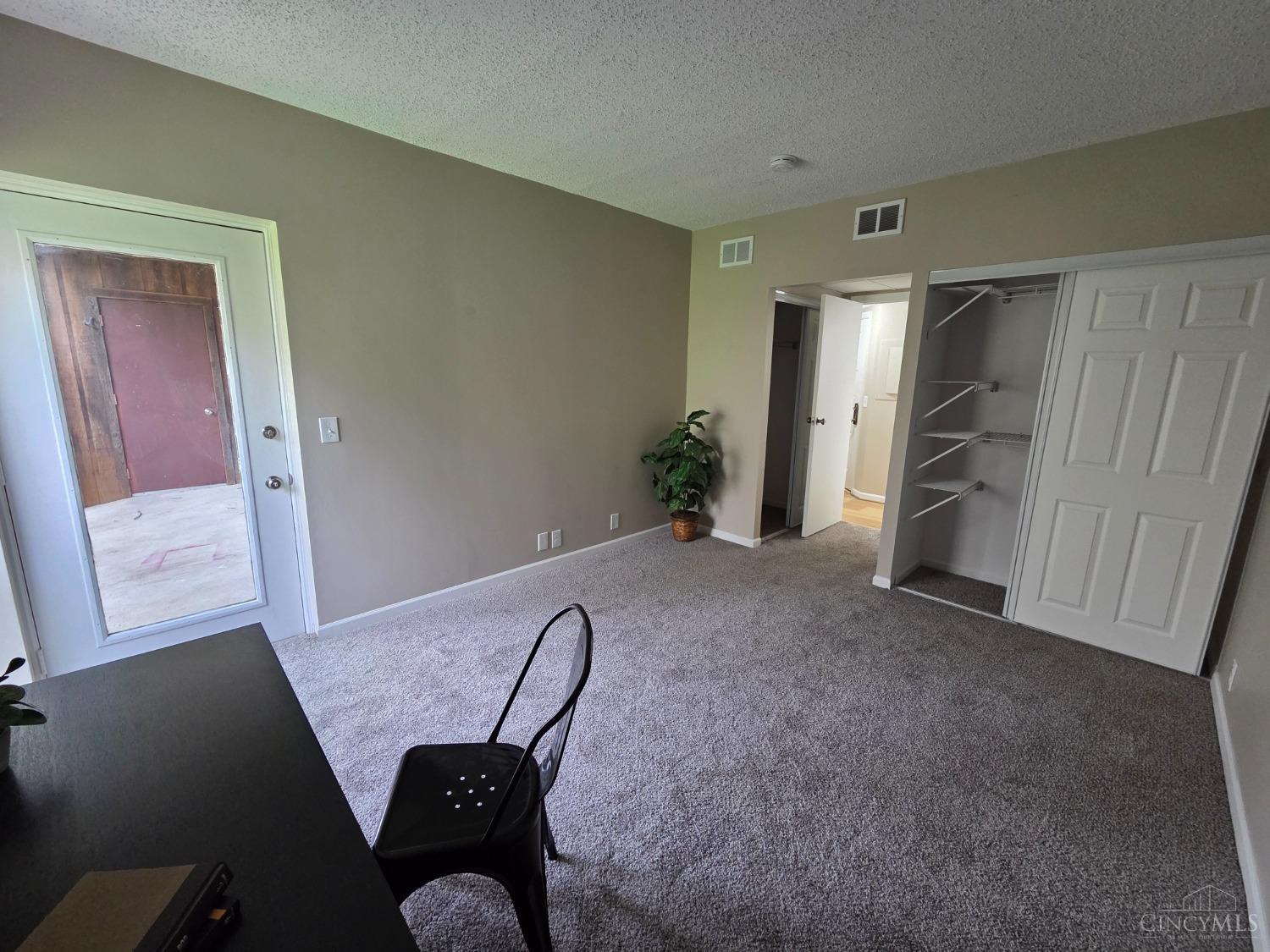 2121 Sutton Avenue 1A