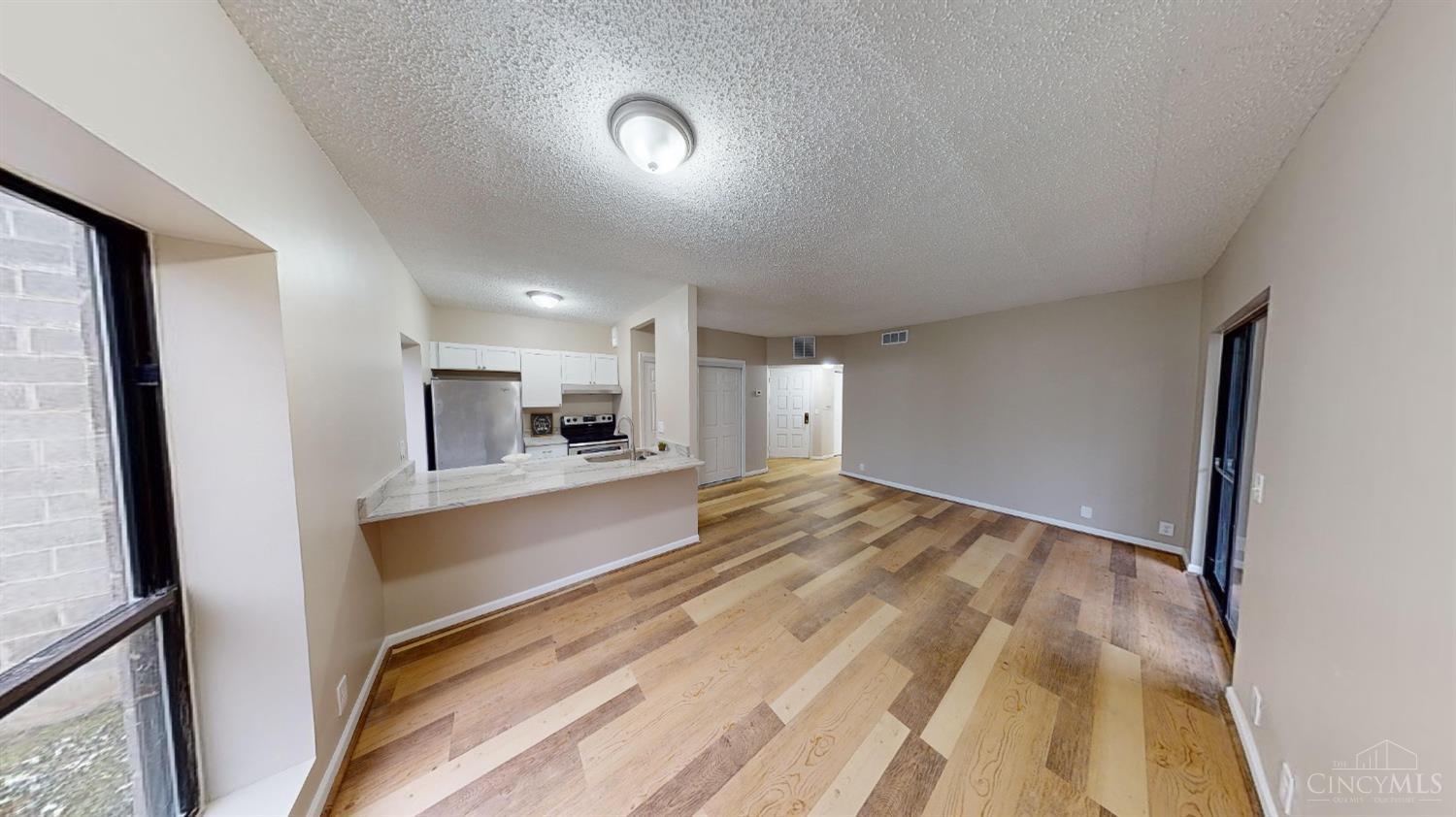 2121 Sutton Avenue 1A