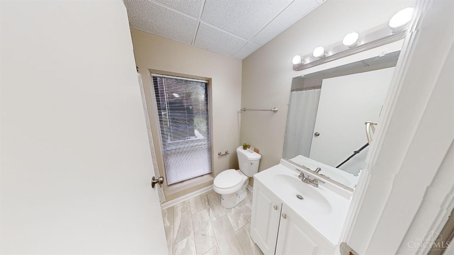 2121 Sutton Avenue 1A