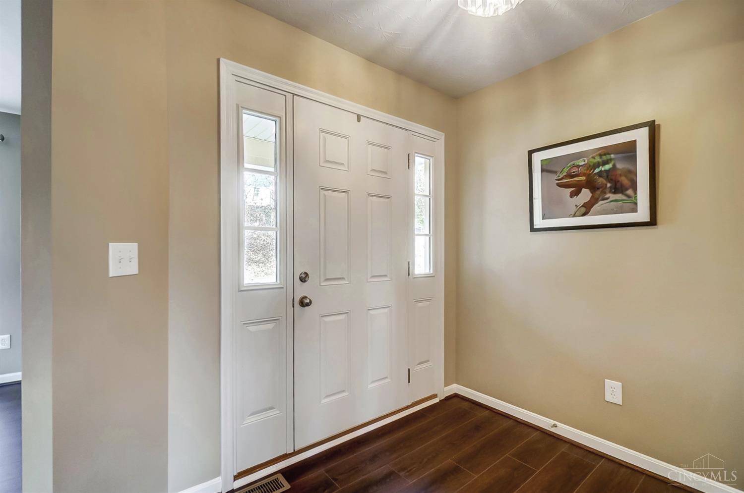 4662 Riley Lane