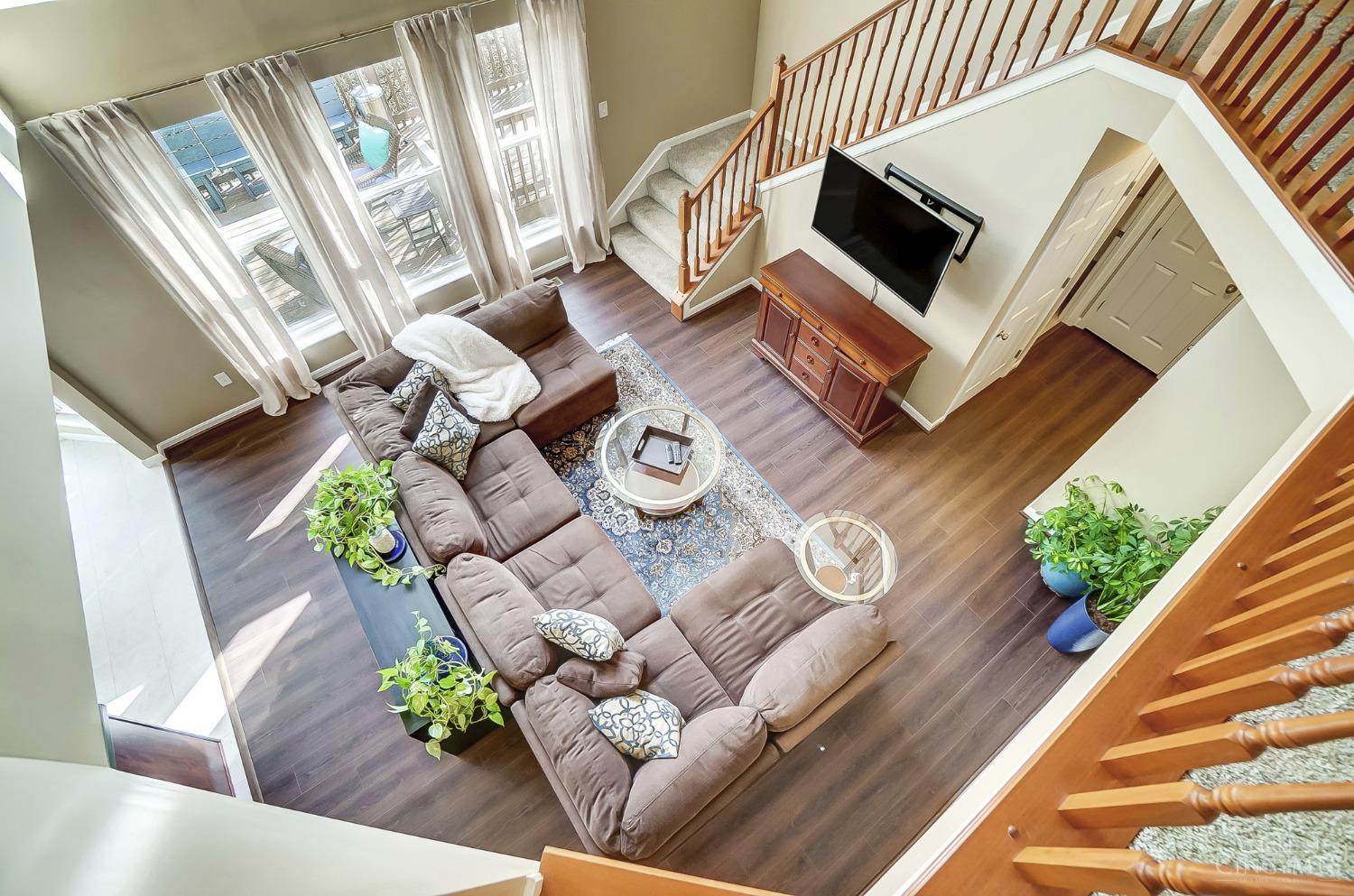 4662 Riley Lane