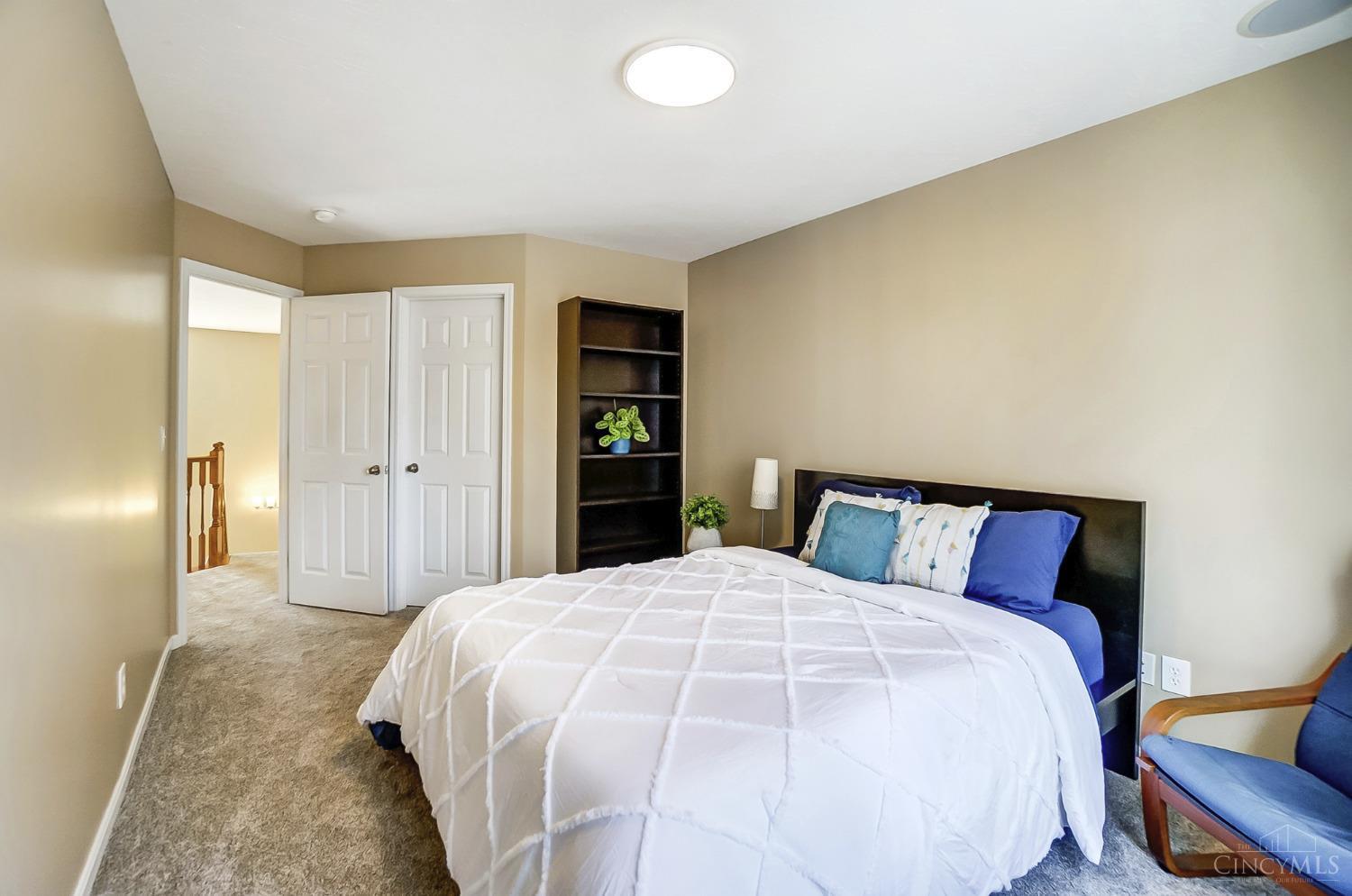 4662 Riley Lane
