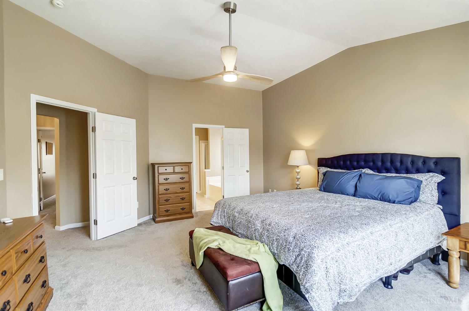 4662 Riley Lane