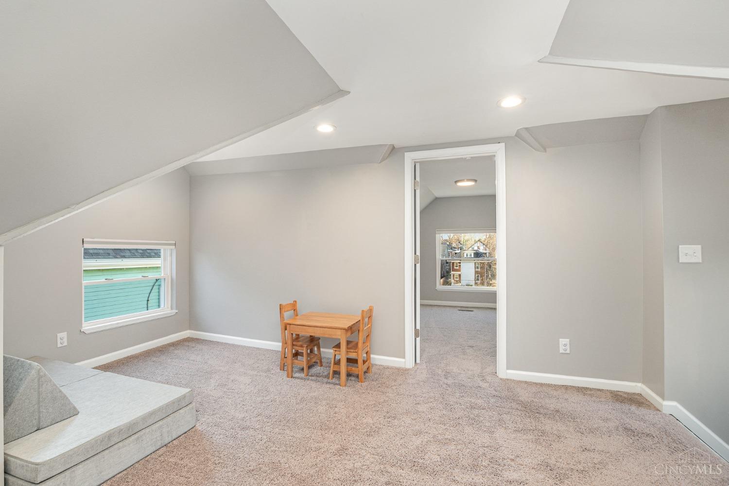 1514 St Leger Place