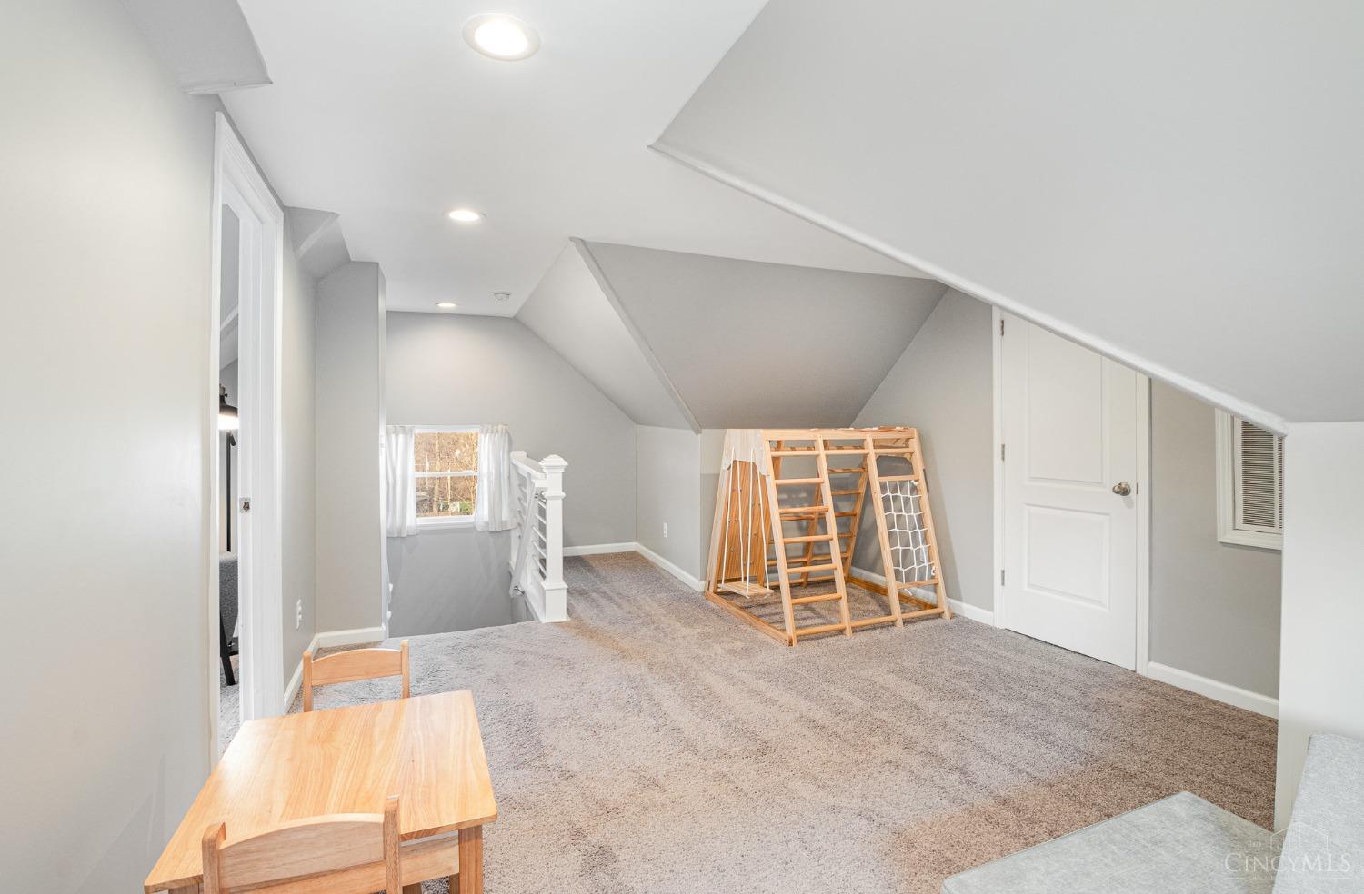 1514 St Leger Place