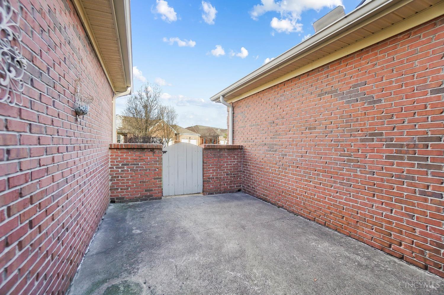 6482 Lantana Drive