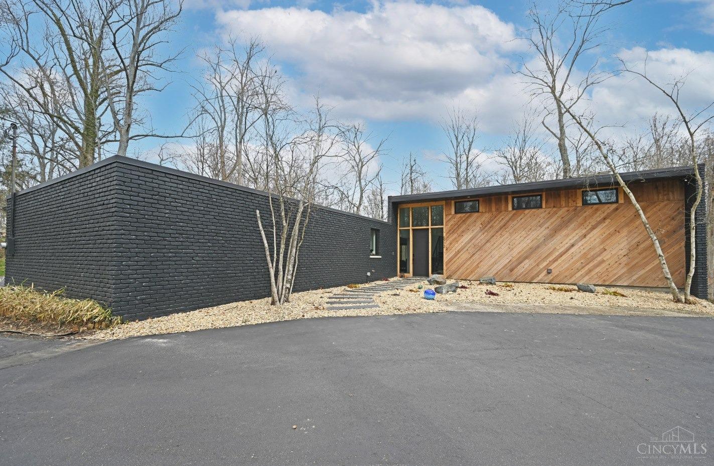 6912 Whipporwill Drive