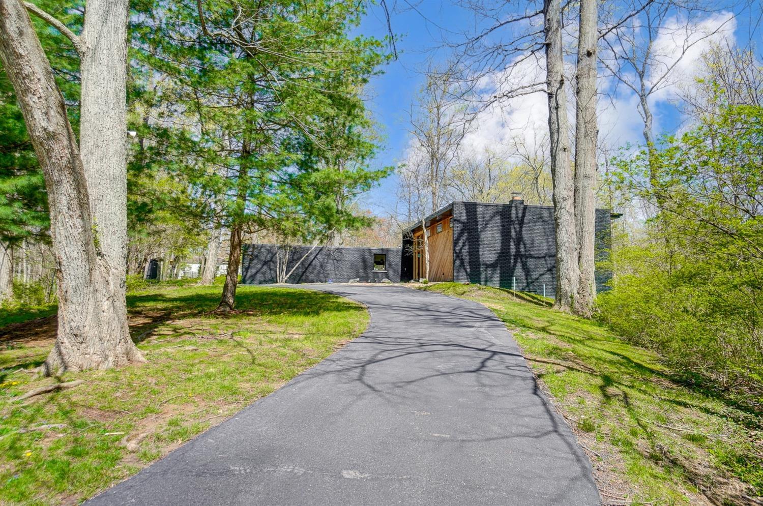 6912 Whipporwill Drive