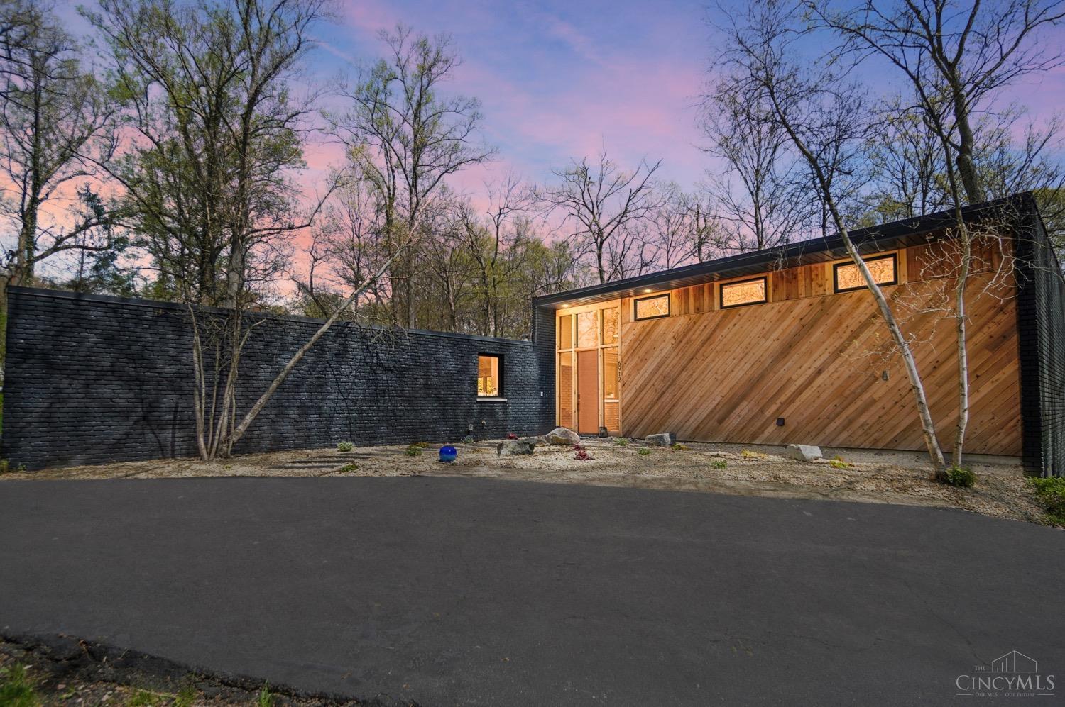 6912 Whipporwill Drive
