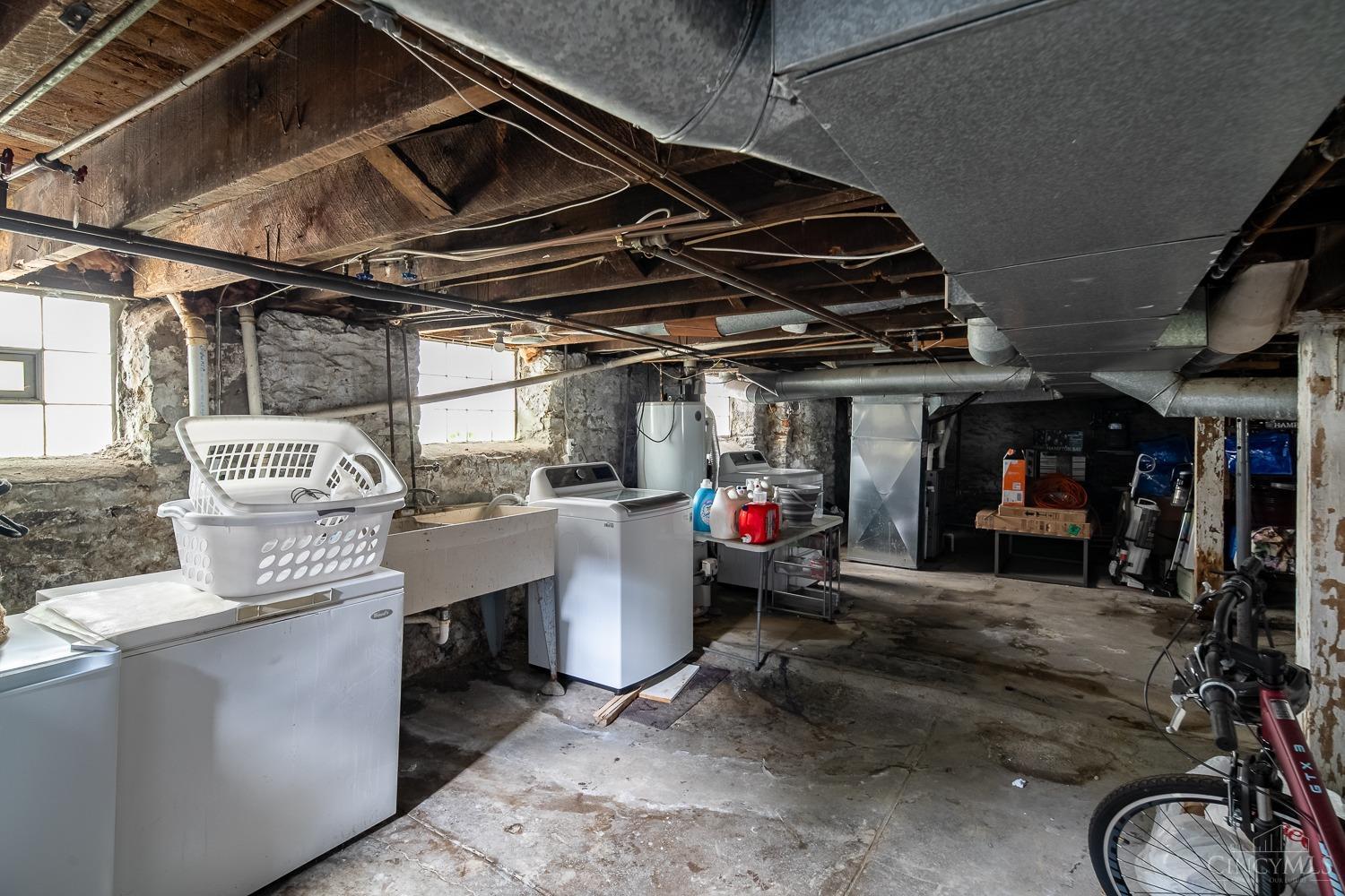 4240 Floral Avenue