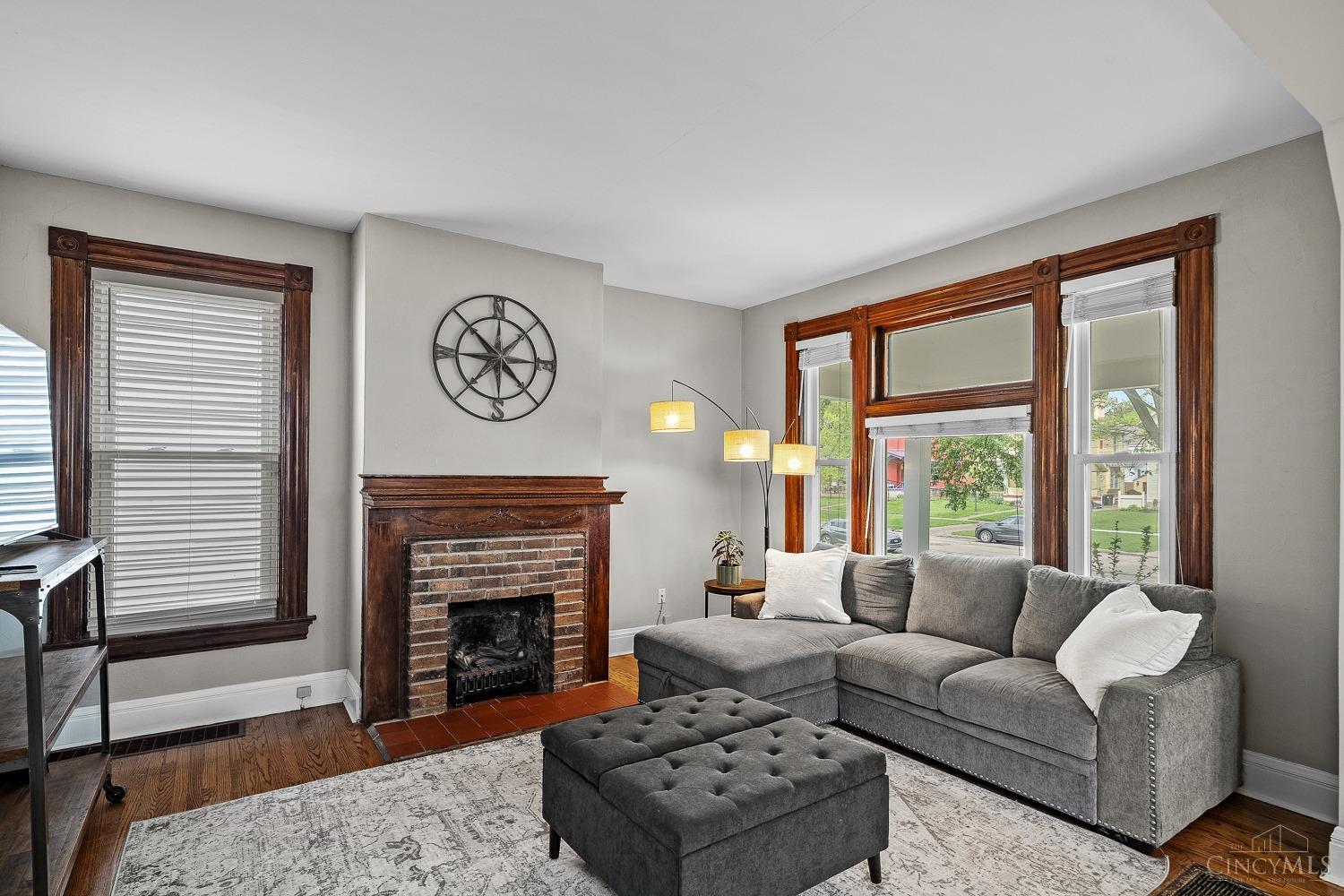 4240 Floral Avenue