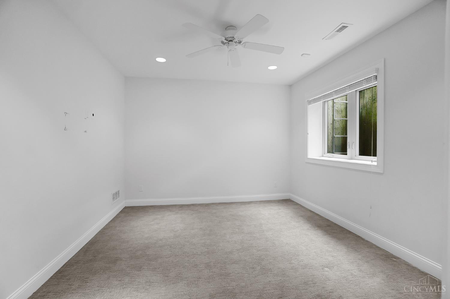 7105 Graves Road