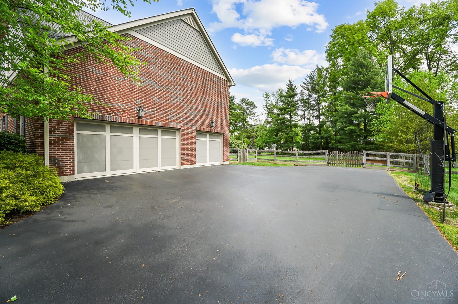 7105 Graves Road