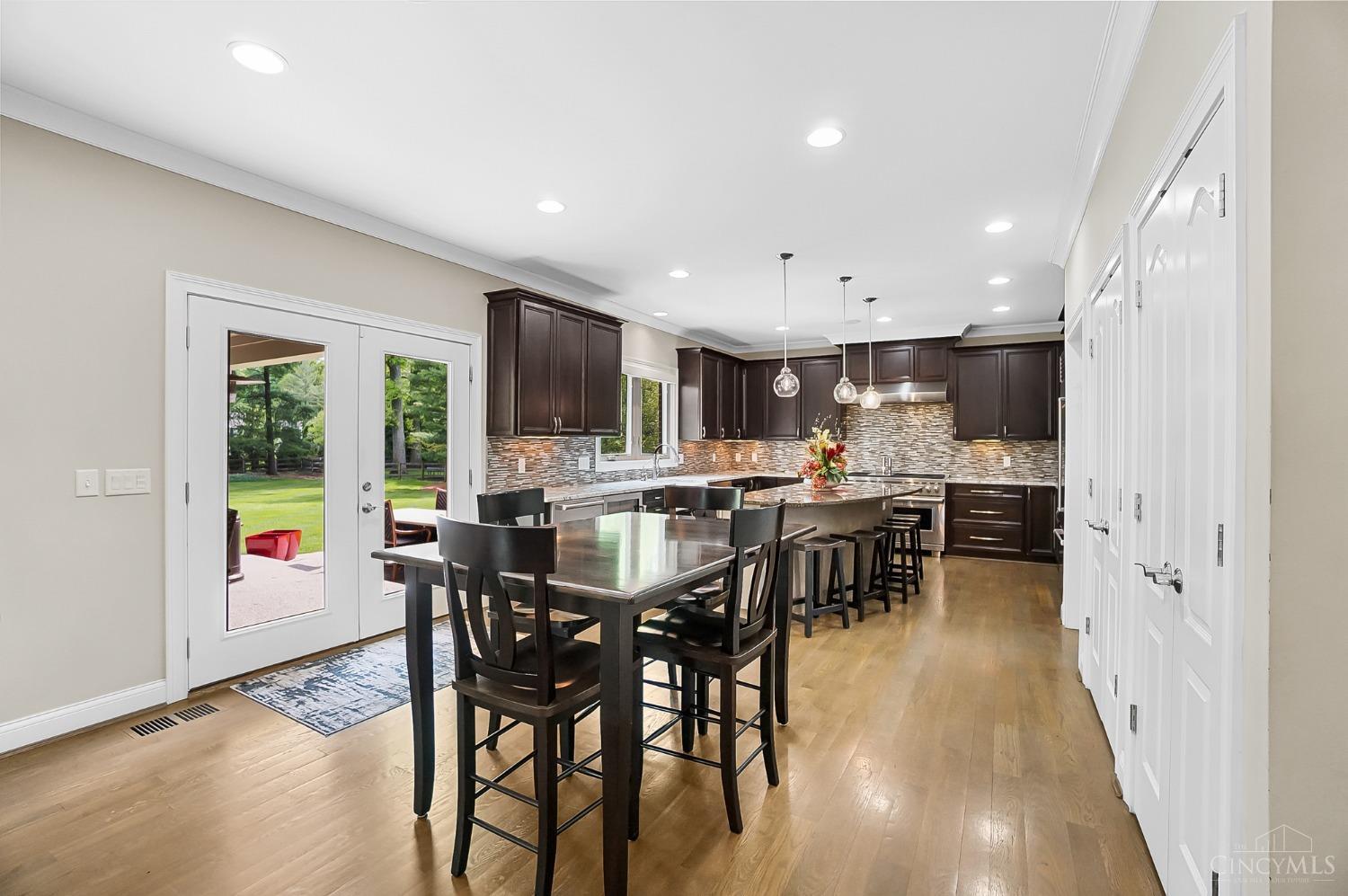 7105 Graves Road