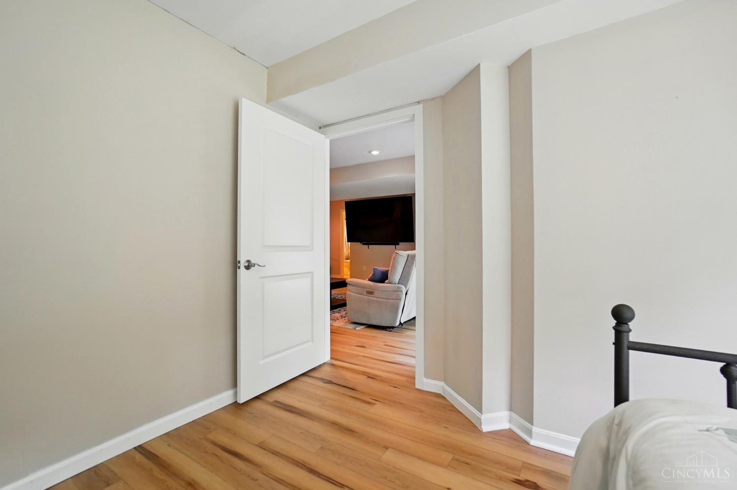 3492 Ballymore Court