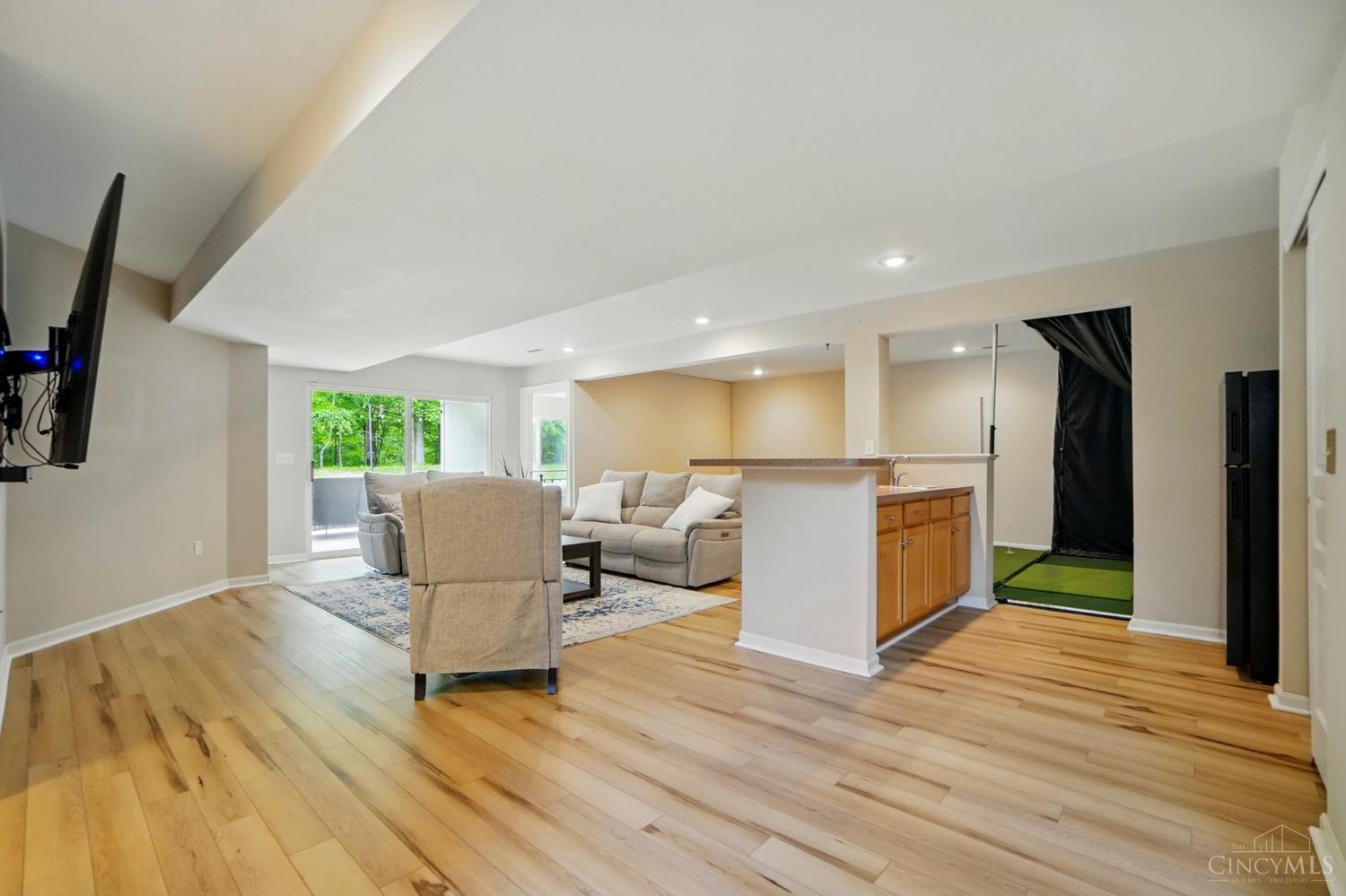 3492 Ballymore Court