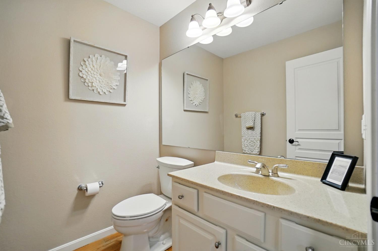 3492 Ballymore Court