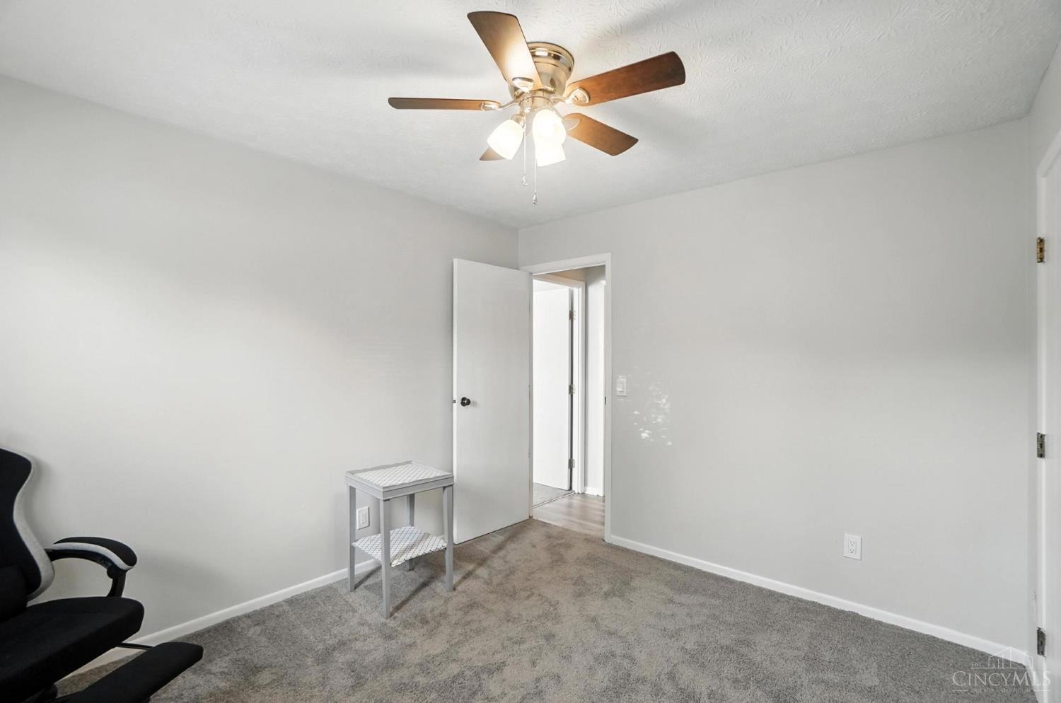 7234 Creekview Drive 1