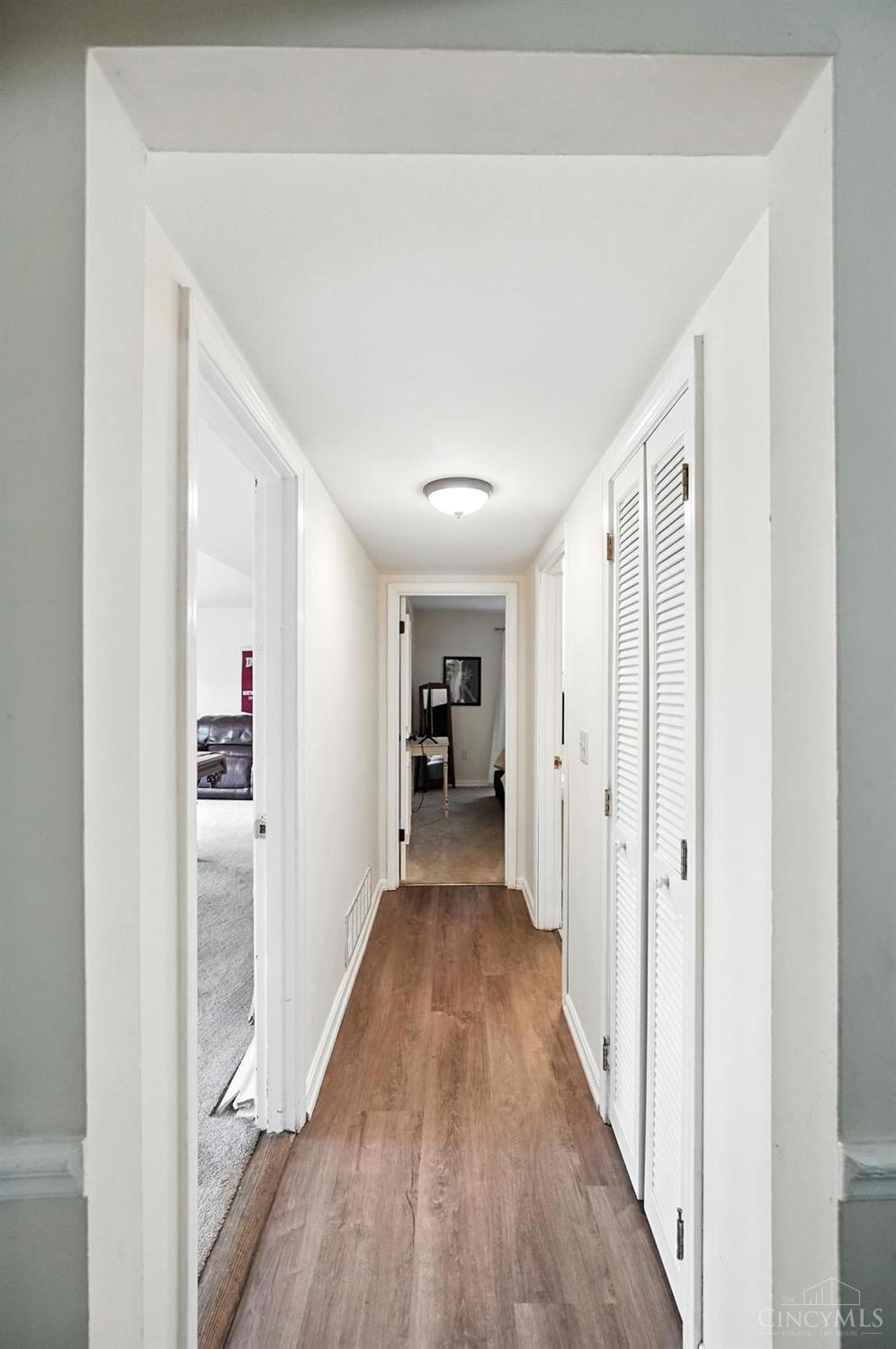 854 Rue De La Paix B1