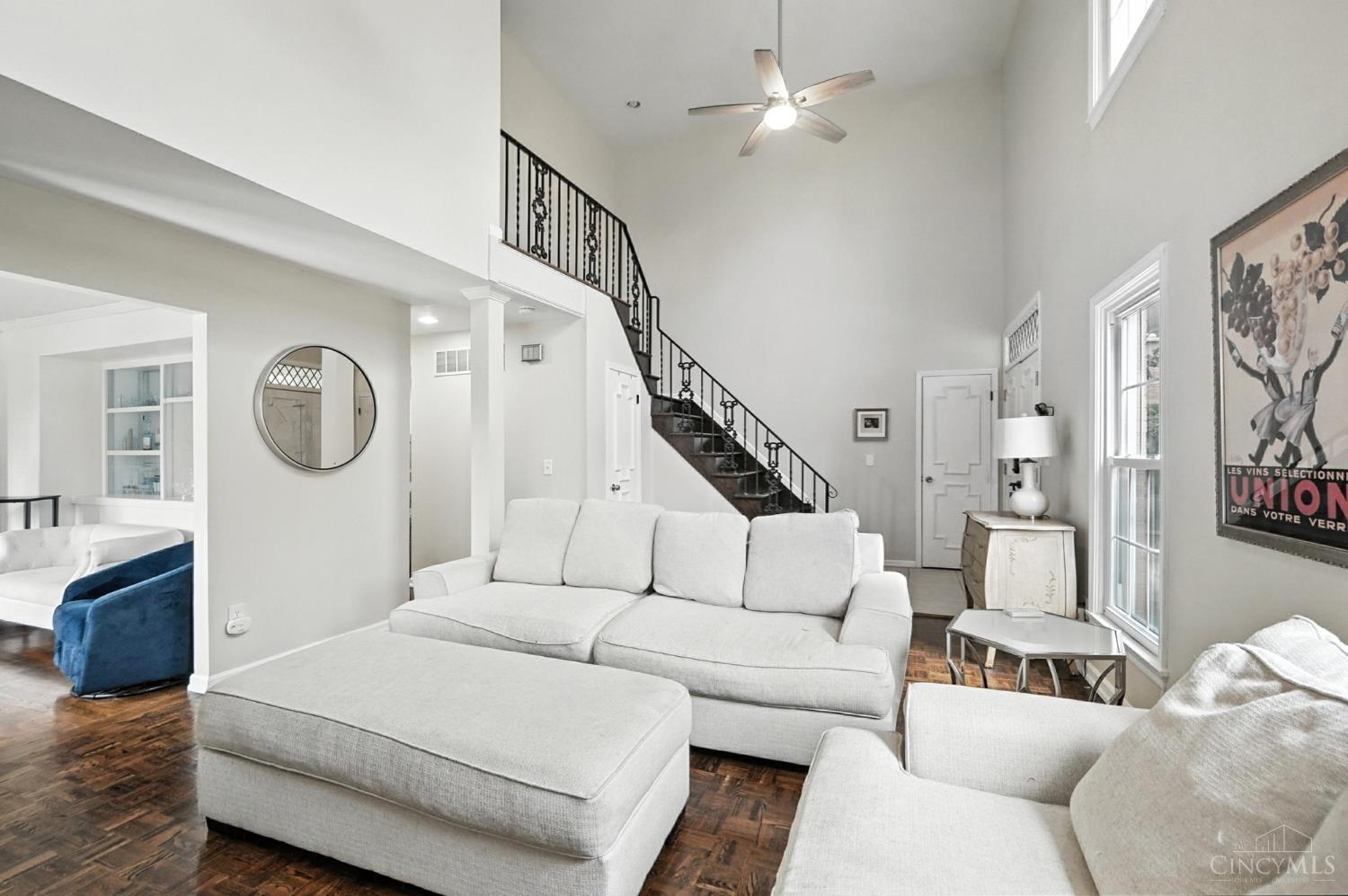 854 Rue De La Paix B1