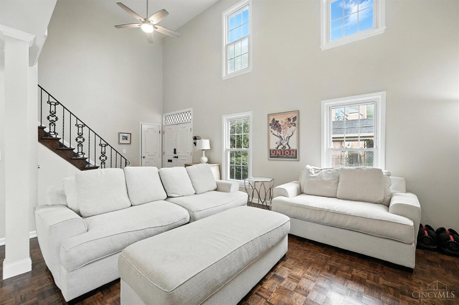 854 Rue De La Paix B1