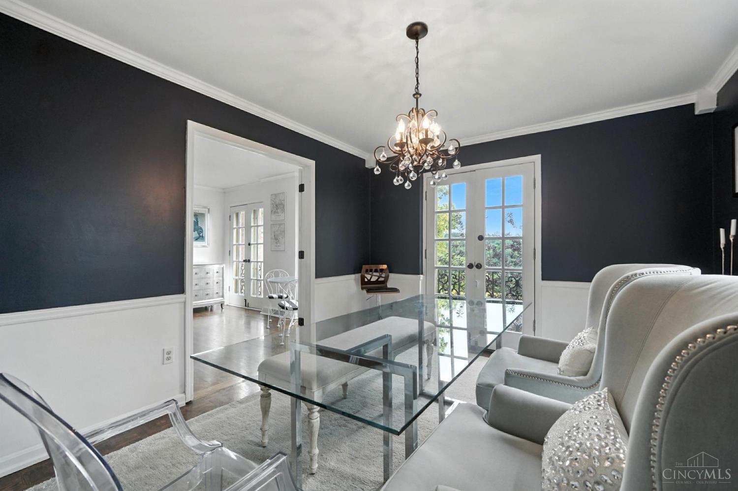 854 Rue De La Paix B1