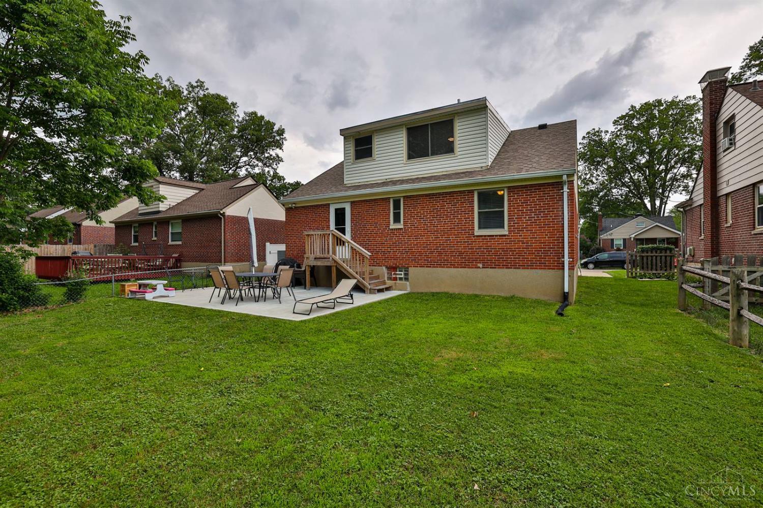 3819 N Broadlawn Circle