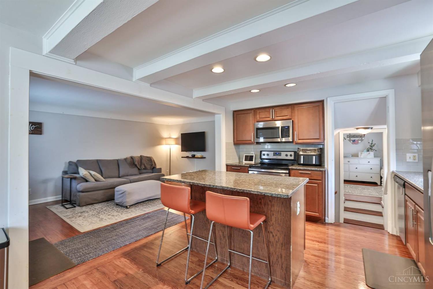 3819 N Broadlawn Circle