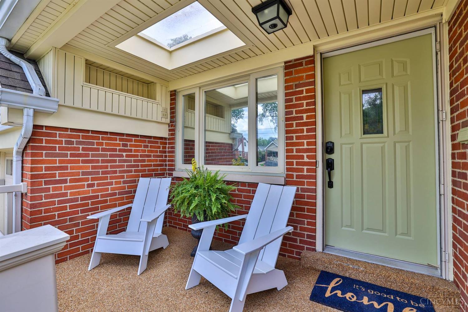 3819 N Broadlawn Circle