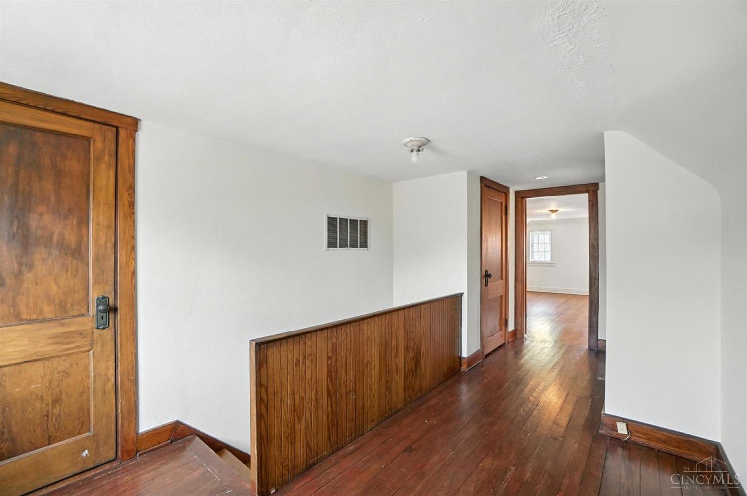 1338 Suncrest Drive