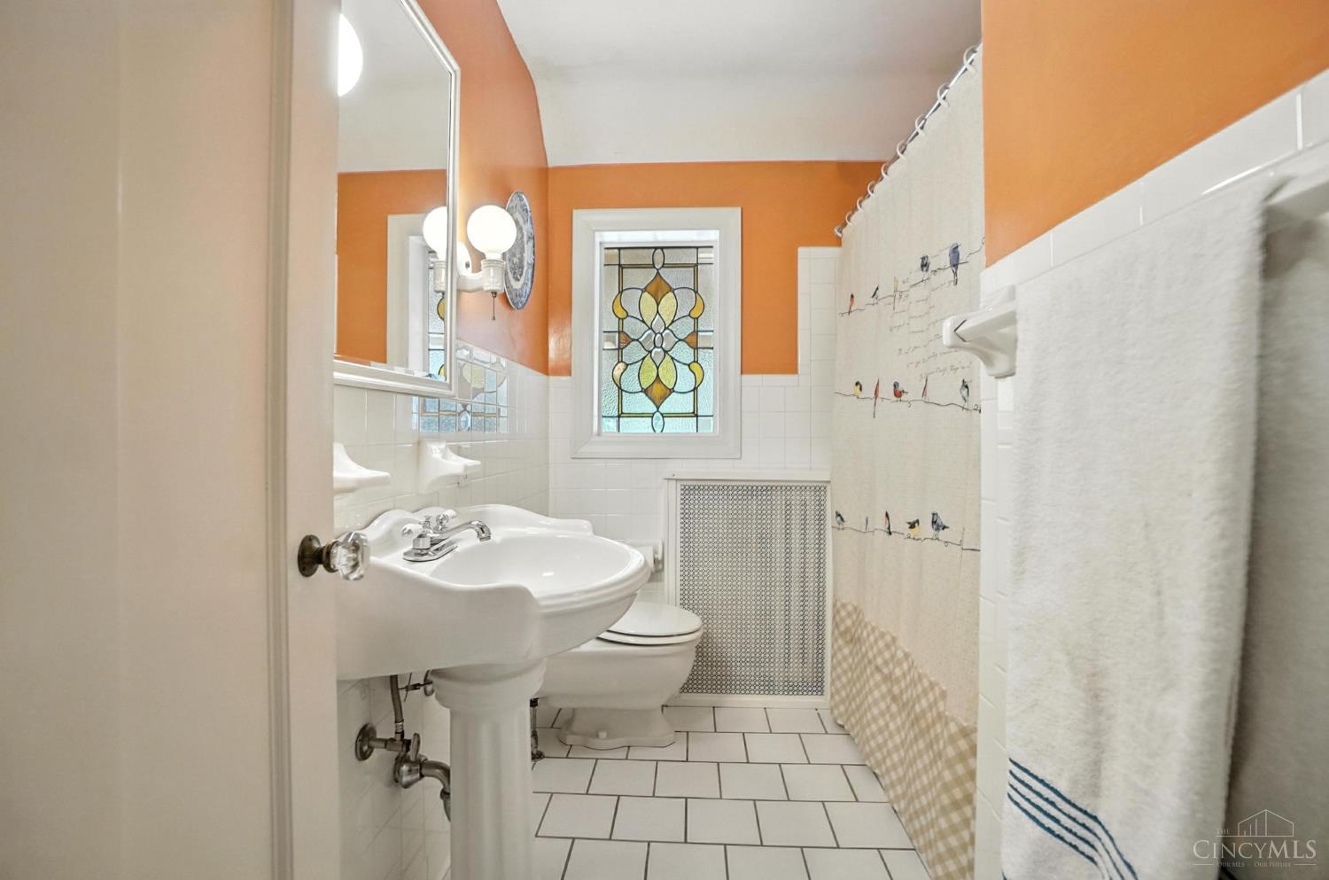 1338 Suncrest Drive