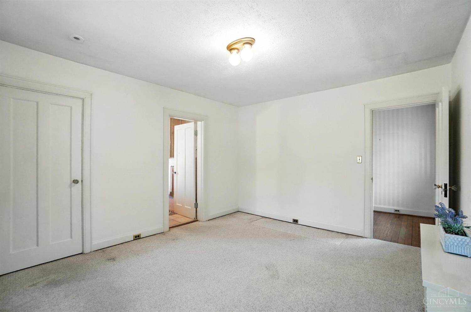1338 Suncrest Drive