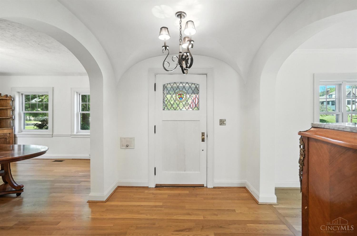 1338 Suncrest Drive