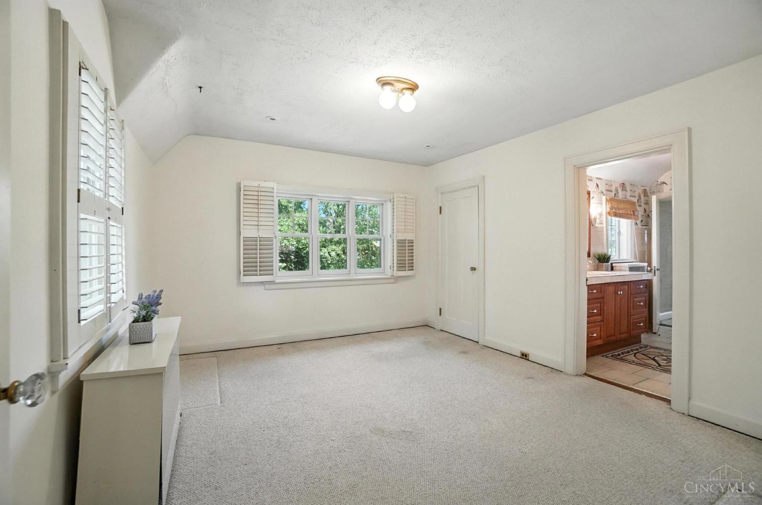 1338 Suncrest Drive