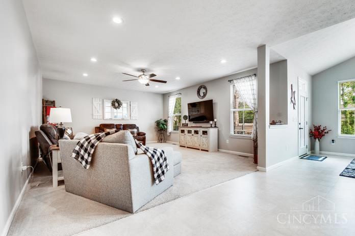 1425 Pine Bluffs Way