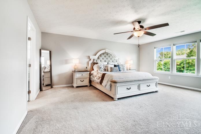 1425 Pine Bluffs Way