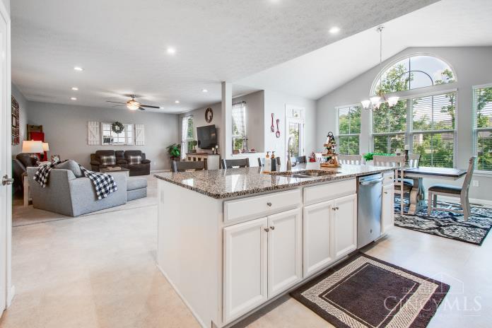 1425 Pine Bluffs Way