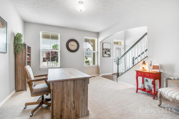 1425 Pine Bluffs Way