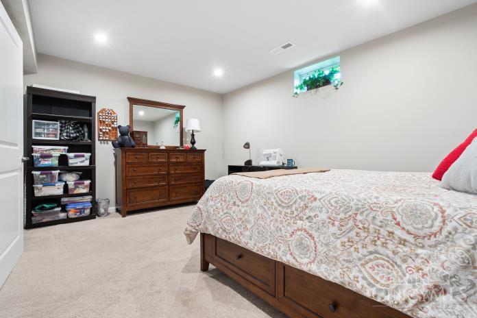 1425 Pine Bluffs Way