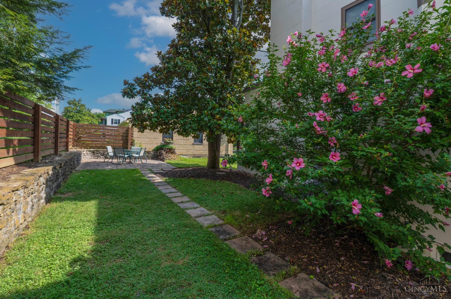 25 Observatory Hill