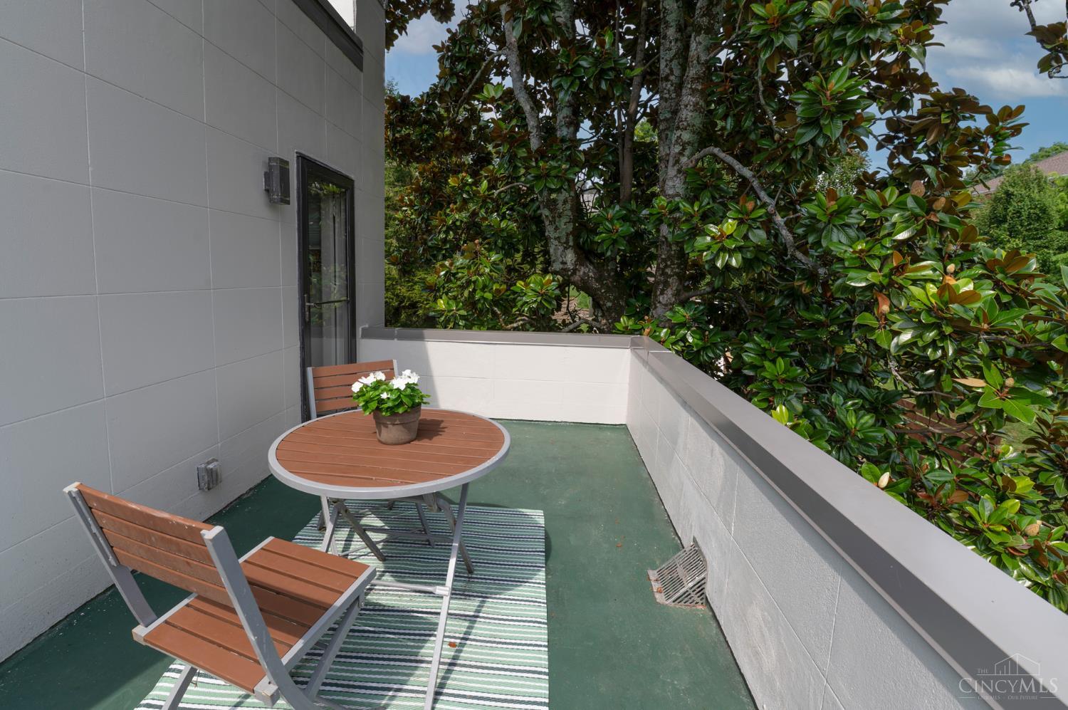 25 Observatory Hill