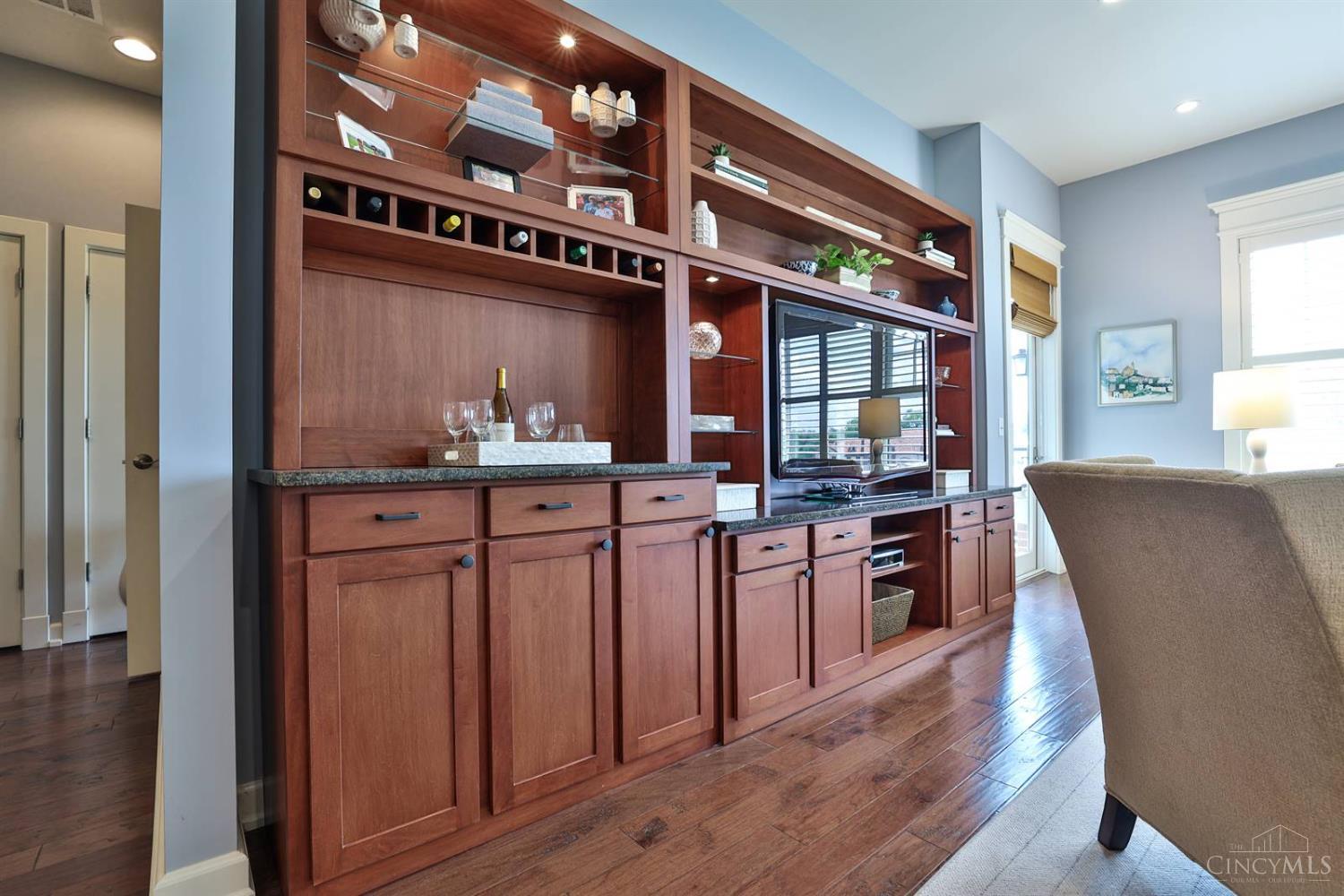 3901 West Street 308