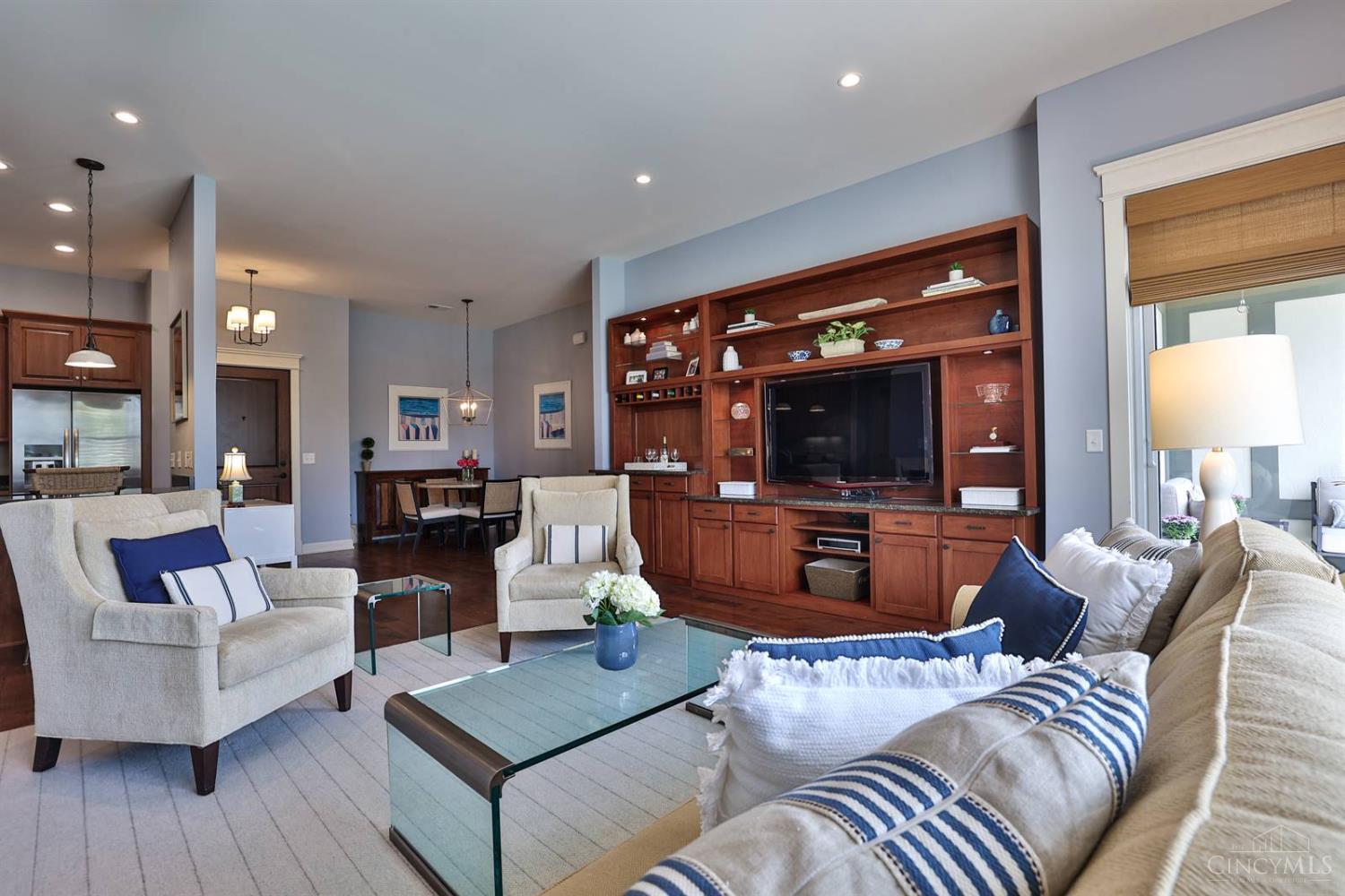 3901 West Street 308