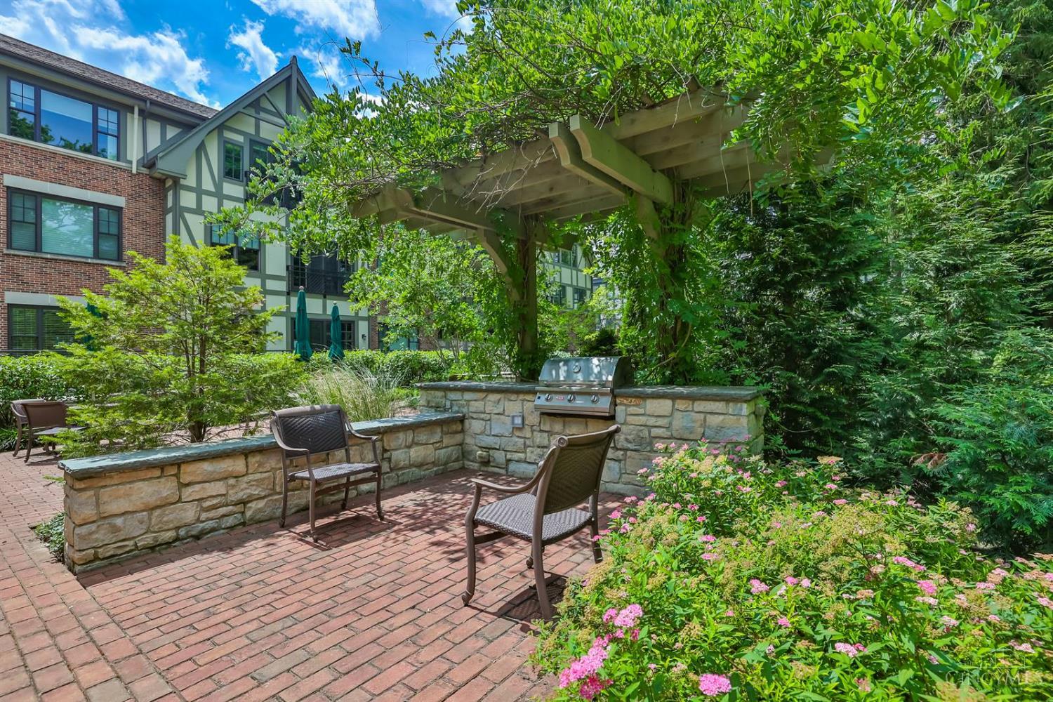 3901 West Street 308