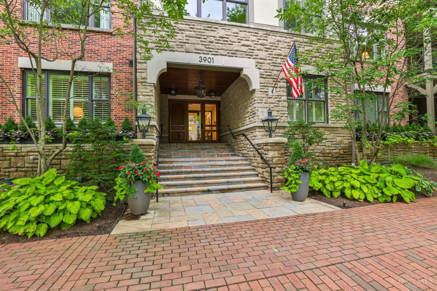 3901 West Street 308