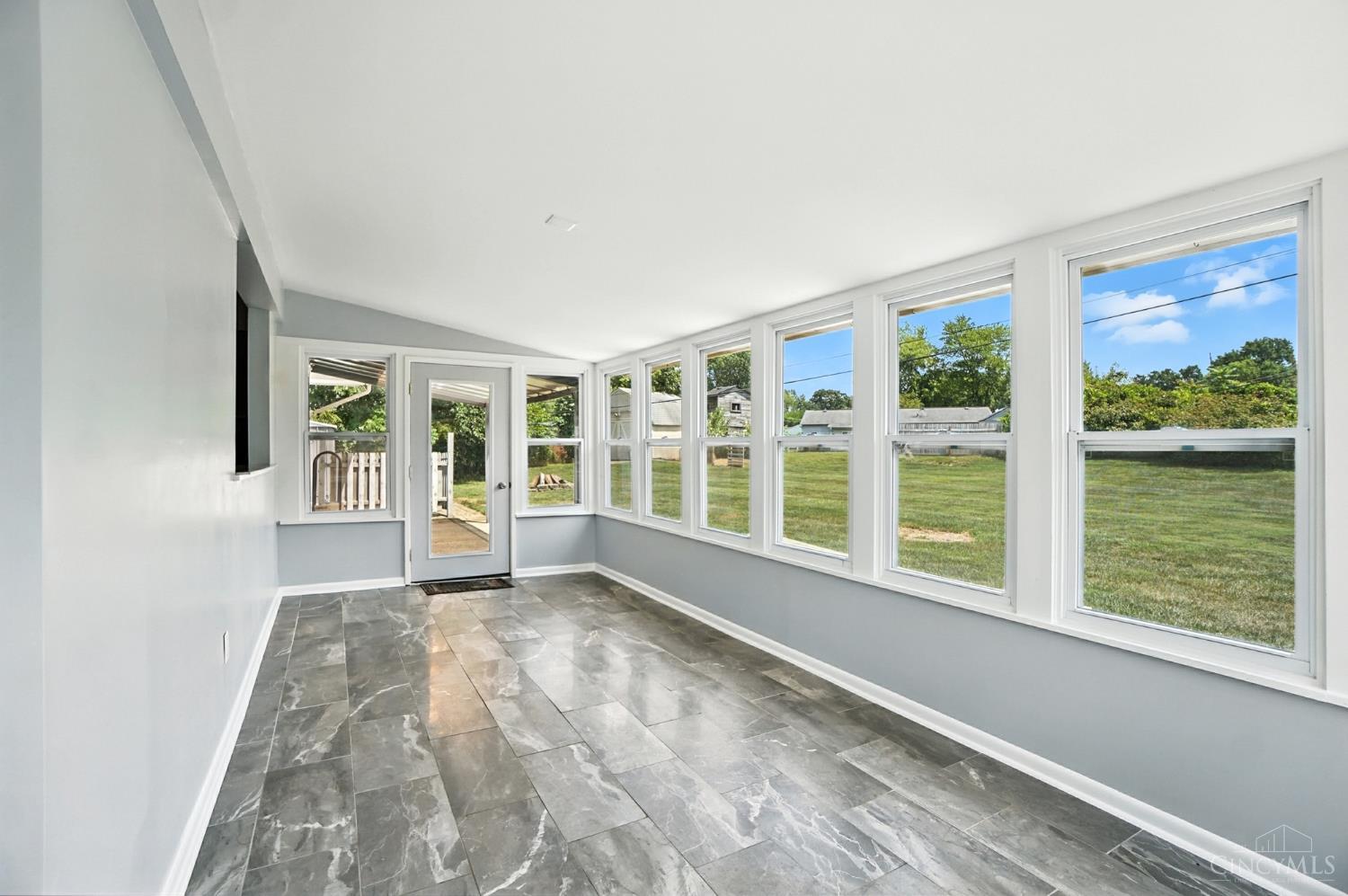 3316 Suwanee Court