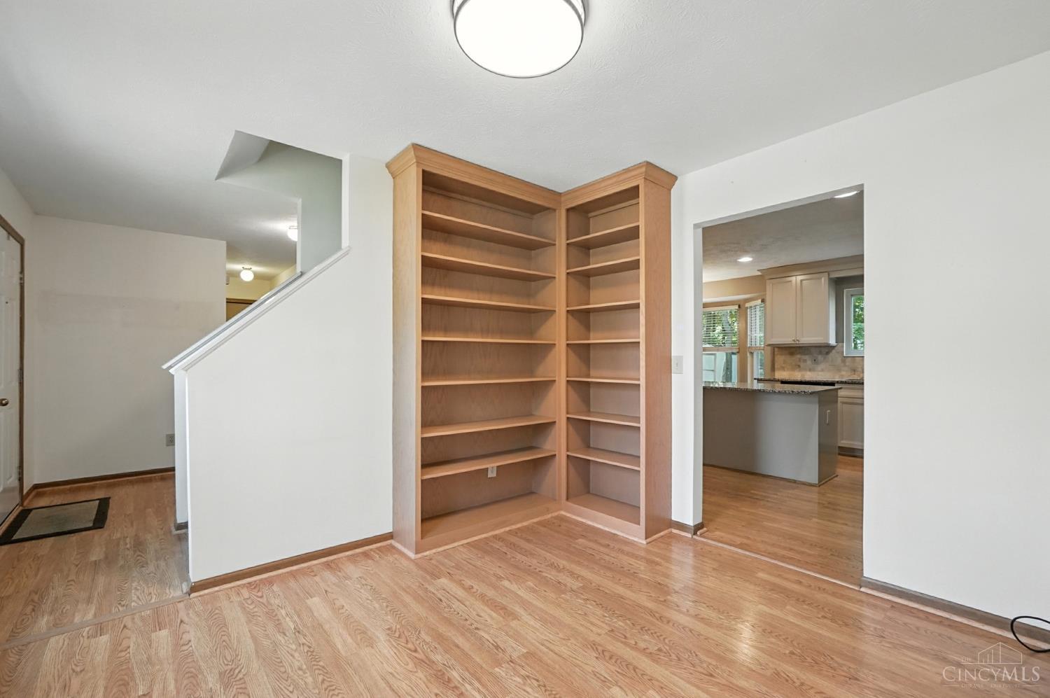 4576 Balmoral Drive